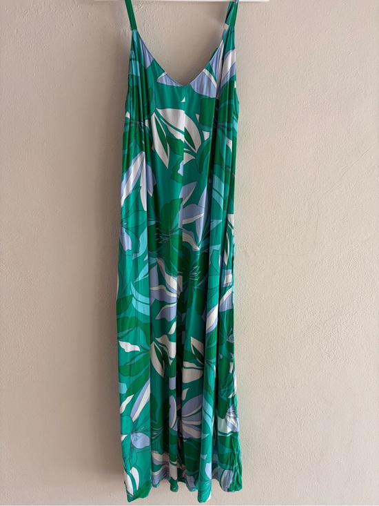 Label Of Love Dresses & Skirts - Green Tropical Print Maxi Dress